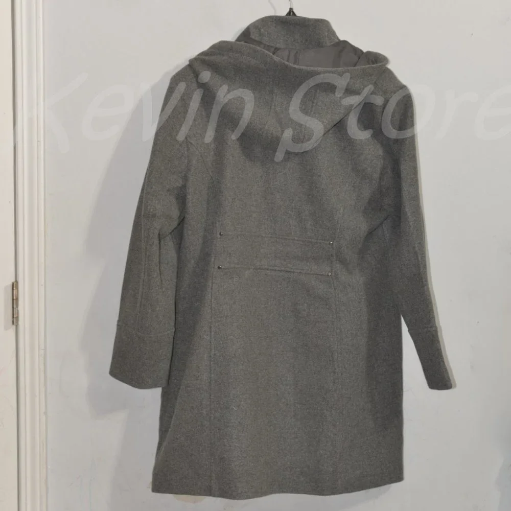 Two by Vince Camuto nwt two